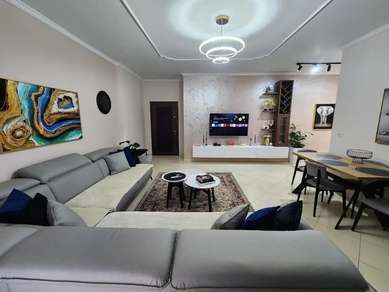 Deluxe Apartment Fier
